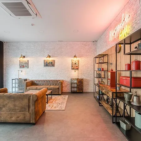 Guestready - Magnolia Studios & Apartments OOporto Extérieur photo